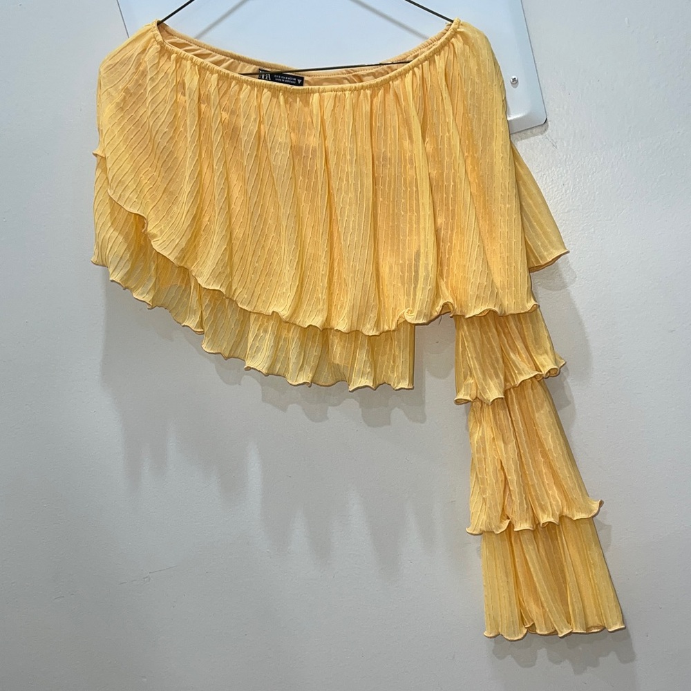 Zara Golden Asymmetrical Pleated Skirt